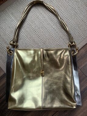 Warren Reed Vintage Metallic Gold Shoulder Bag for Women
